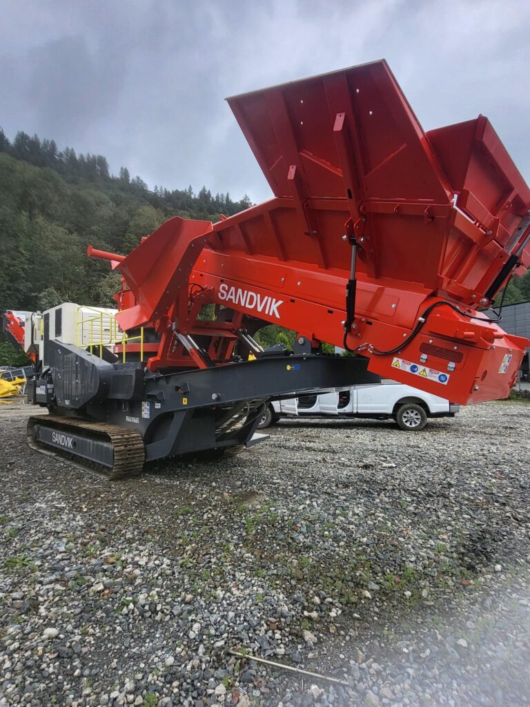 Sandvik QH332 Cone Crusher For Sale