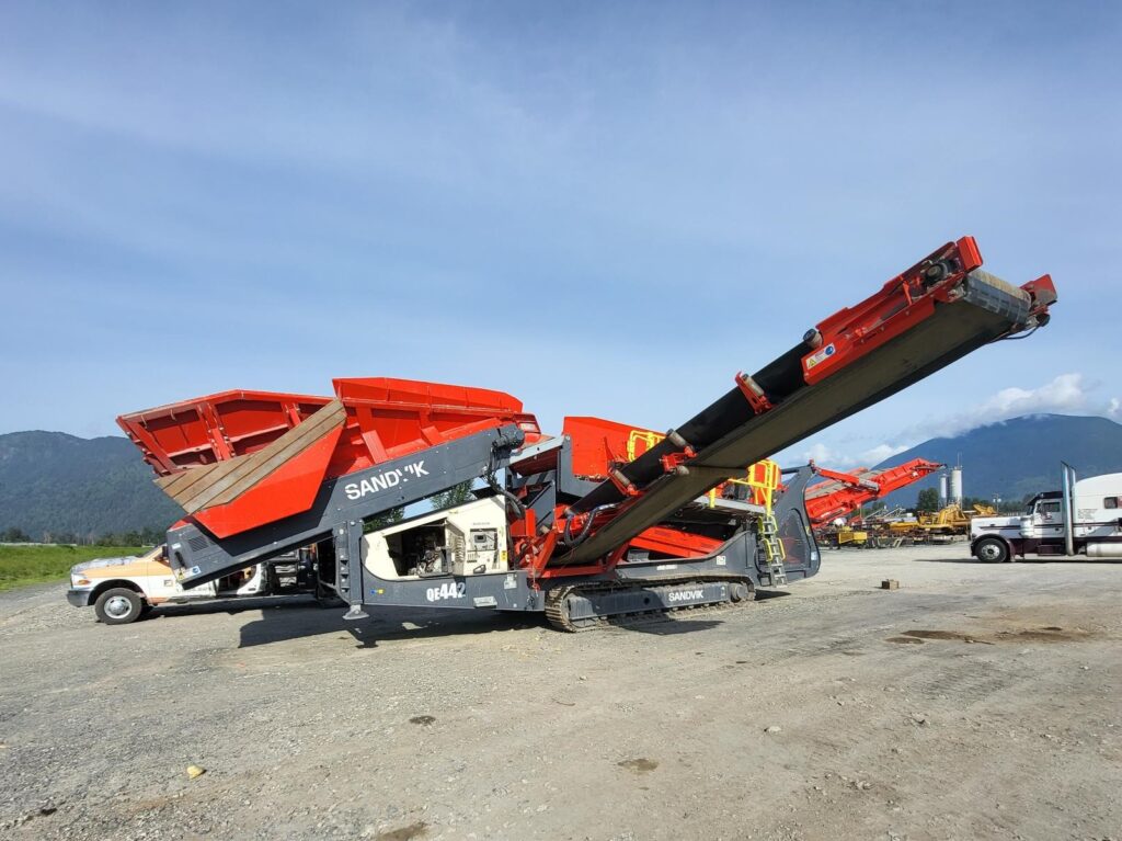 Sandvik QE442 Scalping screener.