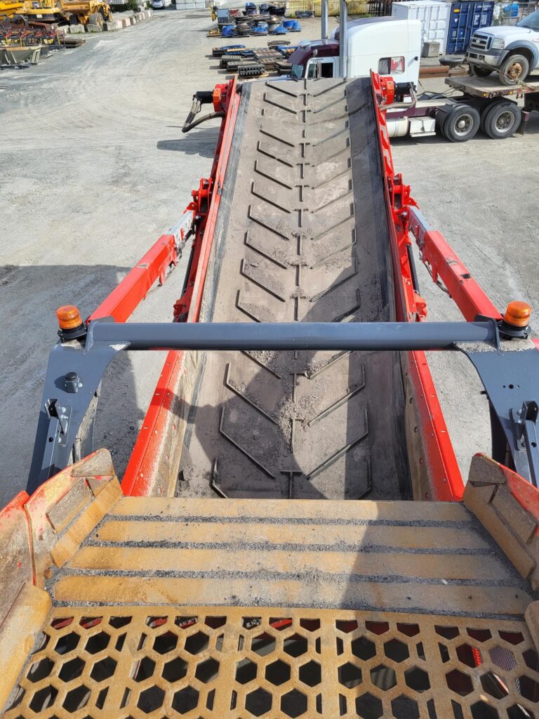 Sandvik QE442 Scalping screener.