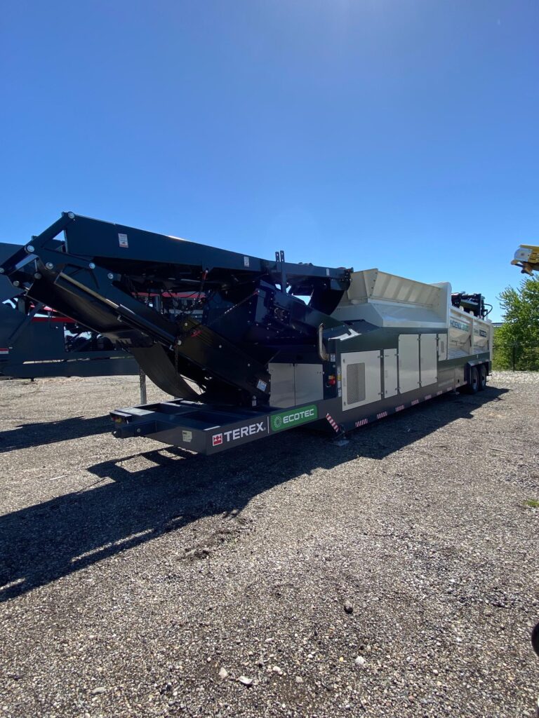 Ecotec Phoenix 2100 Trommel Screener.
