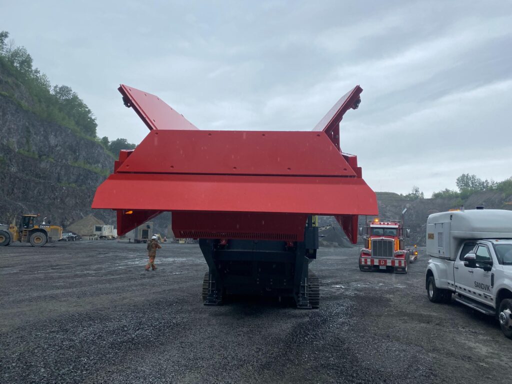 Sandvik QH441 cone crusher.